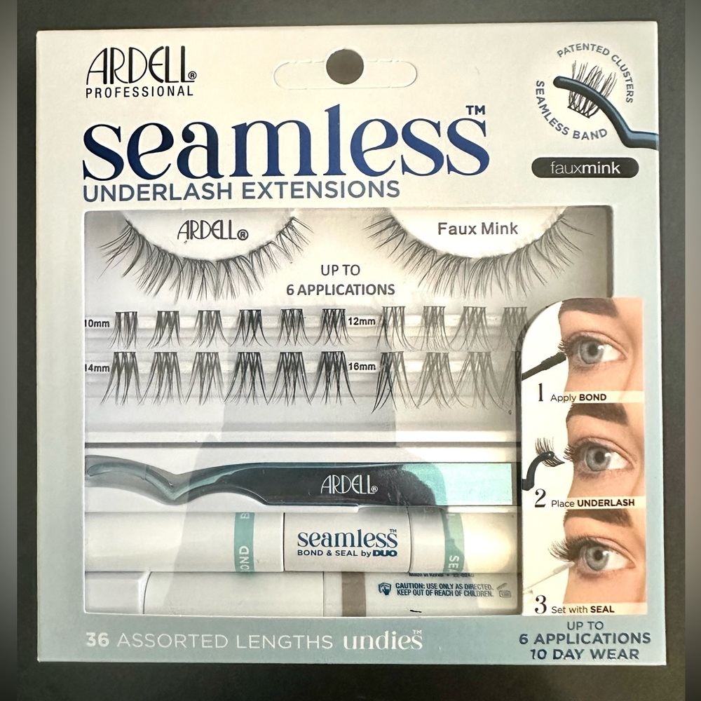 Brand new false eyelashes